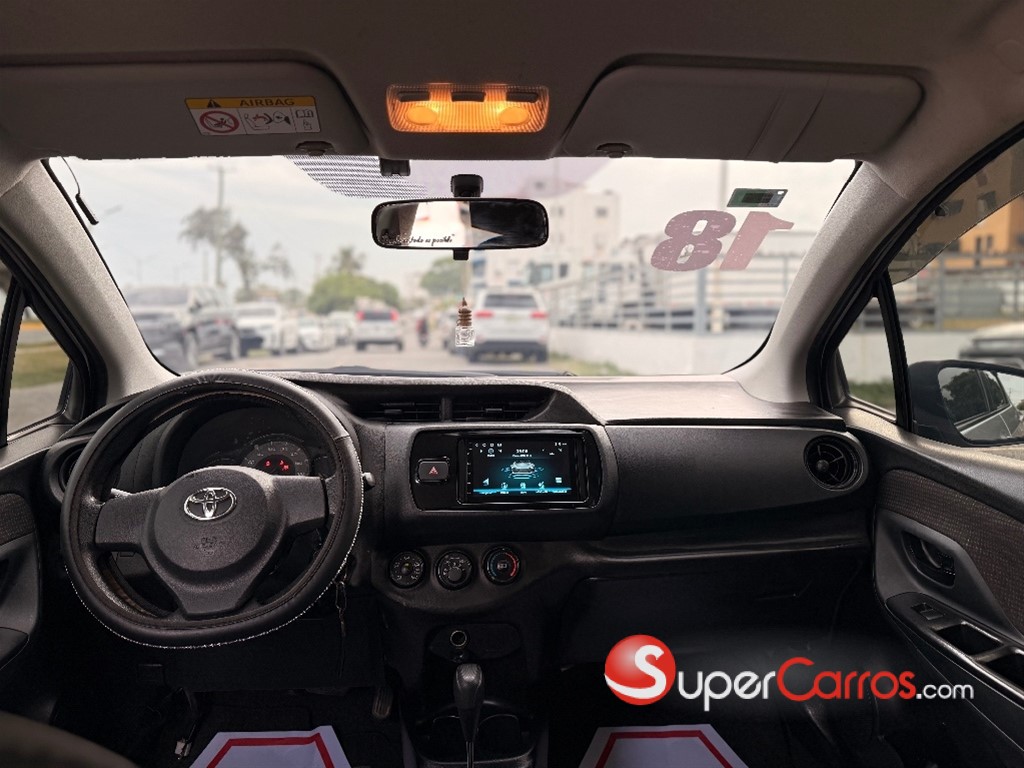 2018 Toyota VITZ — foto 5 / 8
