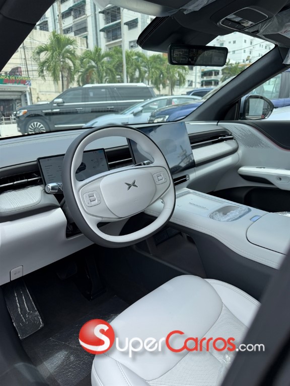 2027 Xpeng G6 Performance — foto 6 / 7