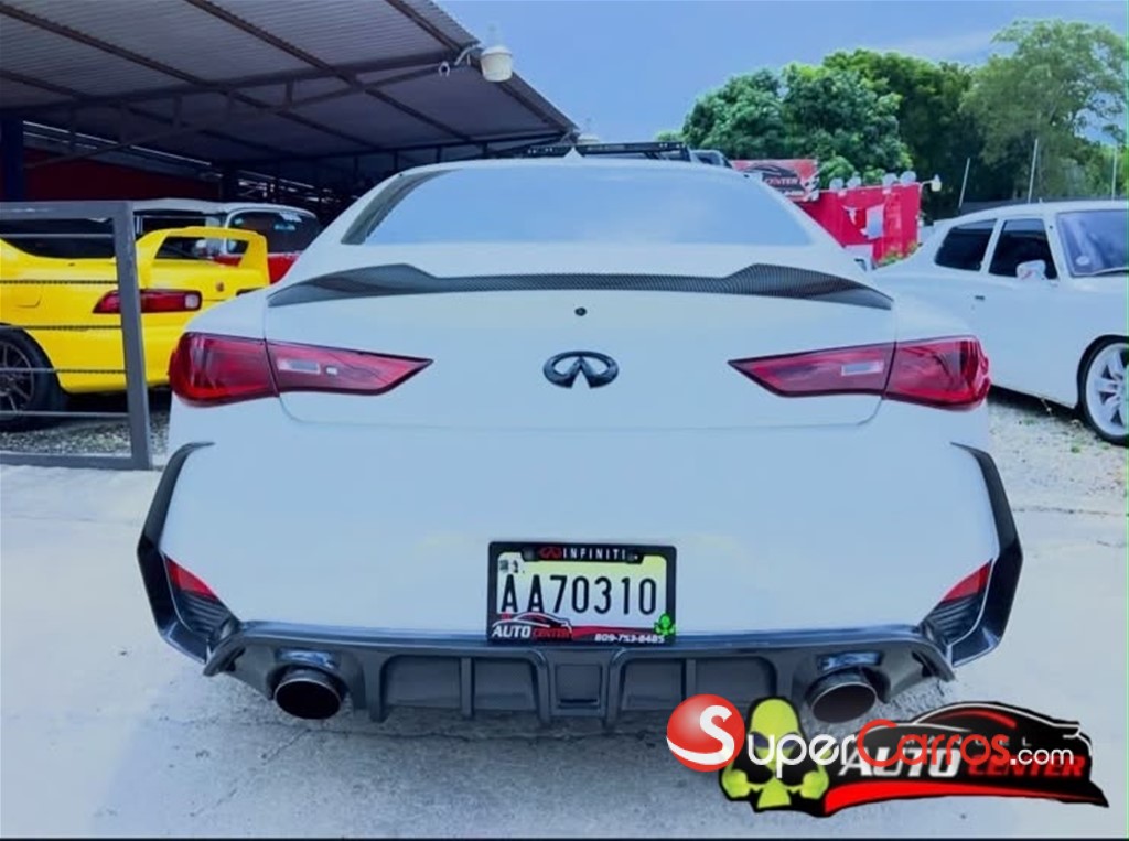 2020 Infiniti Q-60 — foto 12 / 12