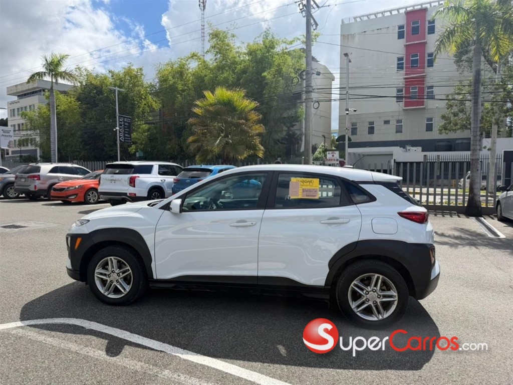 2021 Hyundai KONA — foto 4 / 7