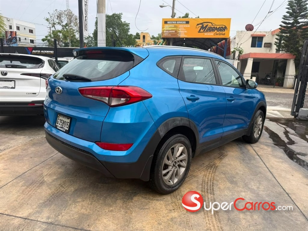 2016 Hyundai Tucson — foto 4 / 10