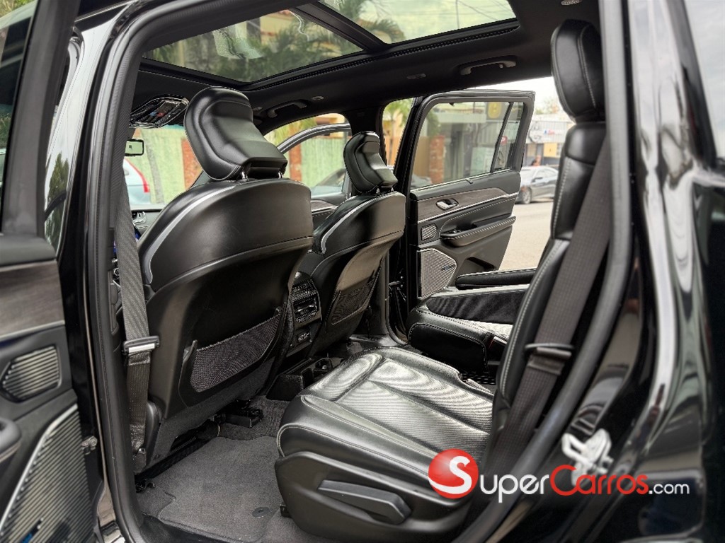 2021 Jeep Grand Cherokee L Overland — foto 10 / 12