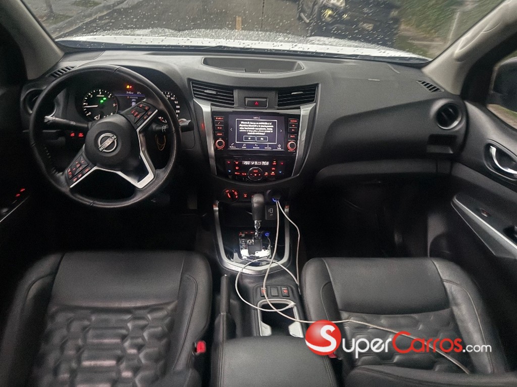 2025 Nissan Frontier LE — foto 9 / 11