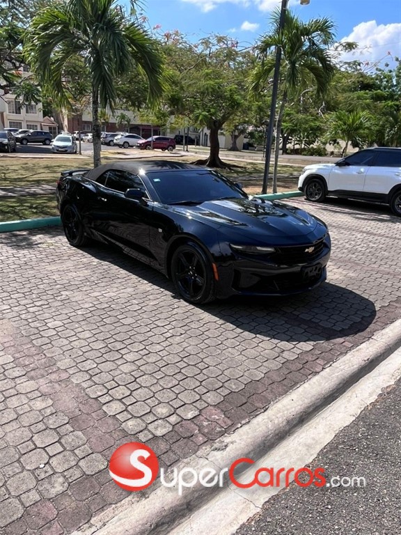 2023 Chevrolet Camaro LT — foto 2 / 9