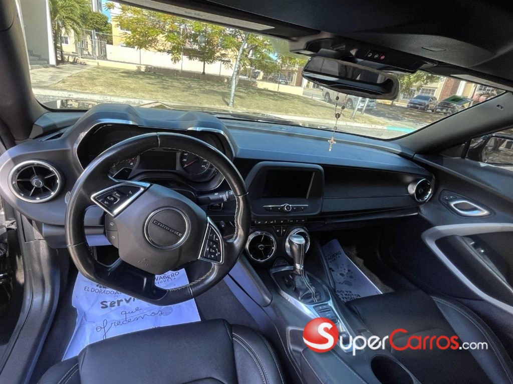 2023 Chevrolet Camaro LT — foto 7 / 9