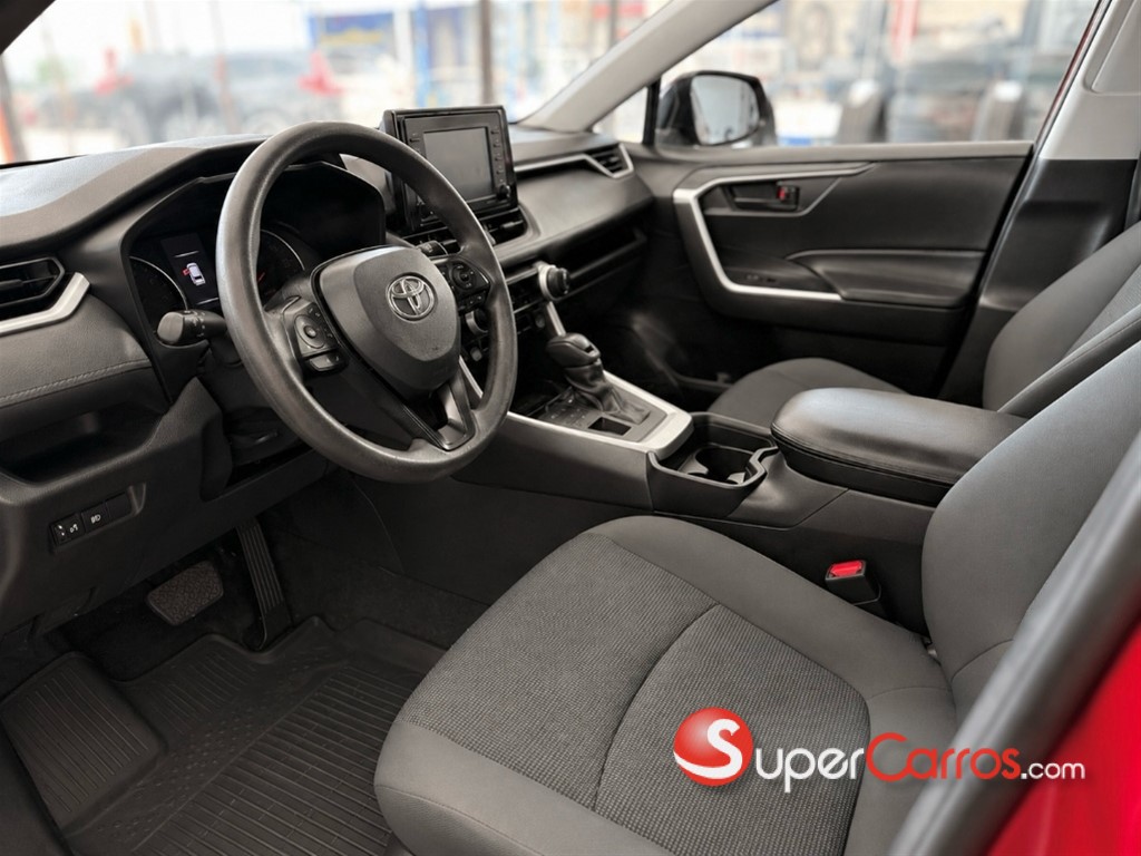2021 Toyota RAV4 XLE — foto 7 / 11