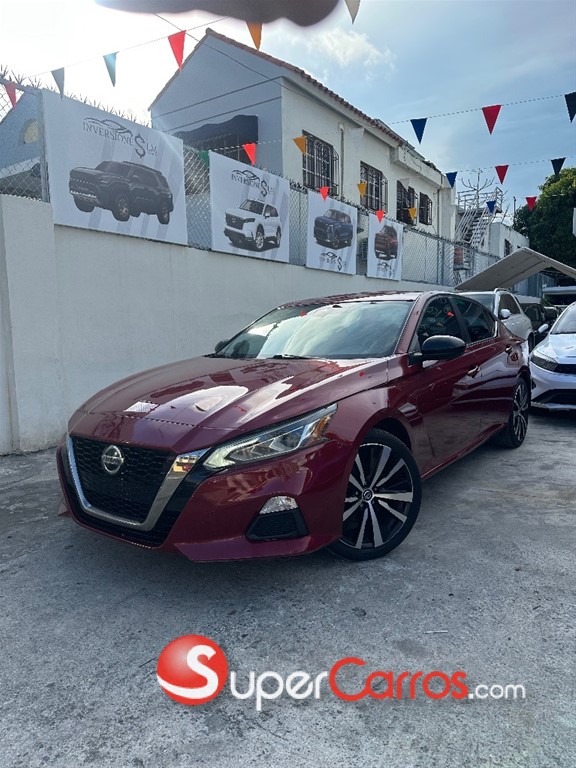 2021 Nissan Altima SV — foto 4 / 5