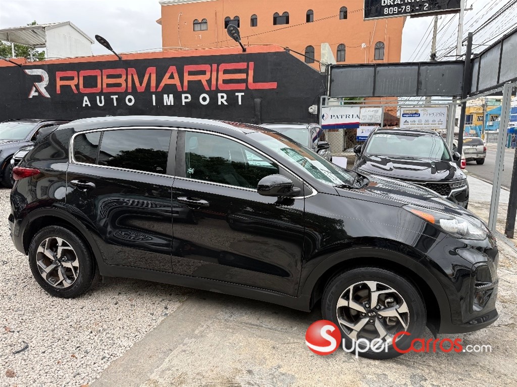 2021 Kia Sportage LX — foto 4 / 12