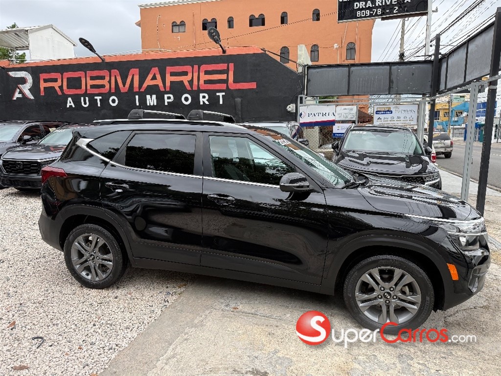 2021 Kia Seltos S — foto 4 / 12