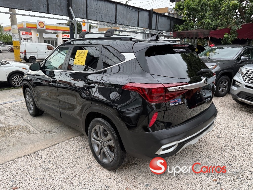 2021 Kia Seltos S — foto 8 / 12