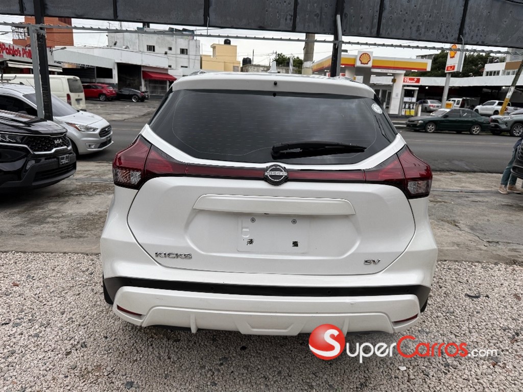2022 Nissan Kicks SV — foto 7 / 12