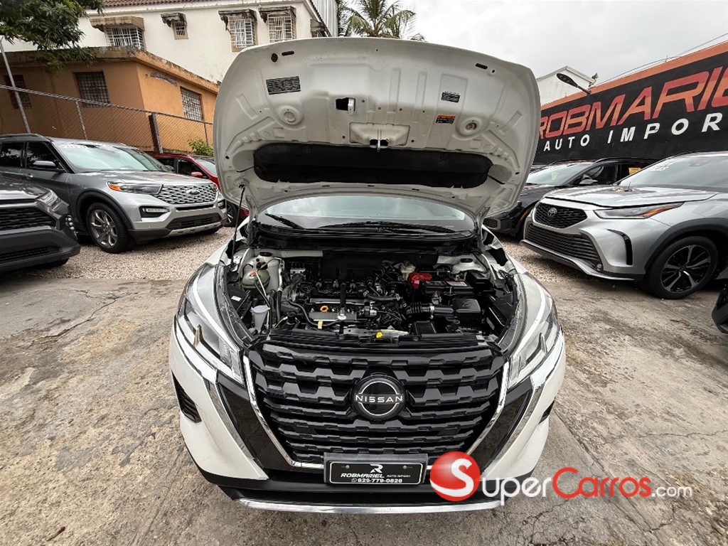 2022 Nissan Kicks SV — foto 9 / 12