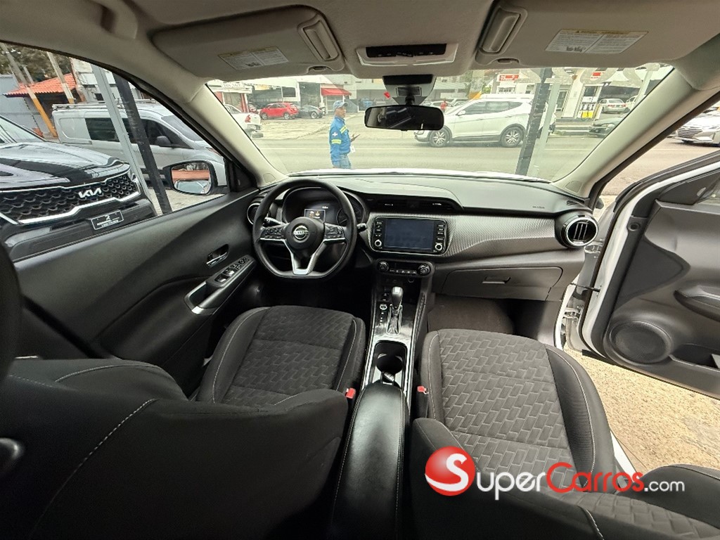 2022 Nissan Kicks SV — foto 10 / 12