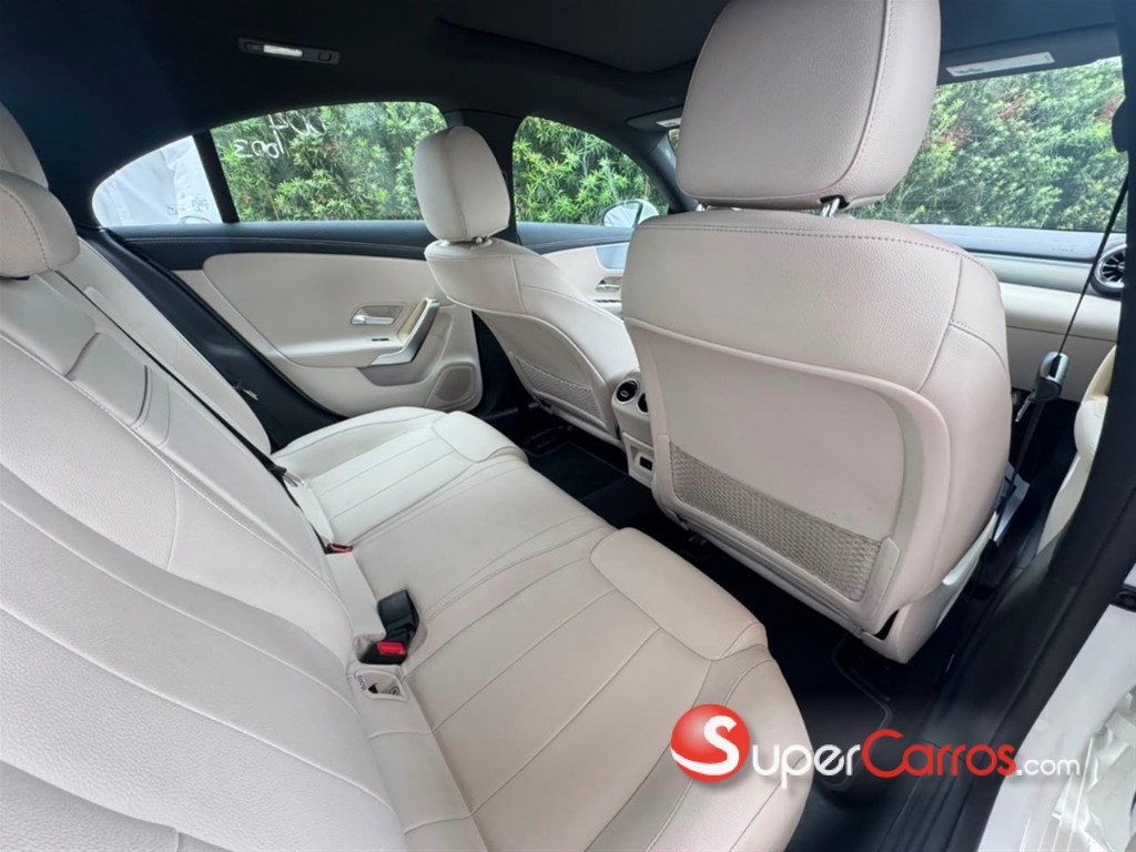 2022 Mercedes-Benz Clase CLA 250 — foto 4 / 8