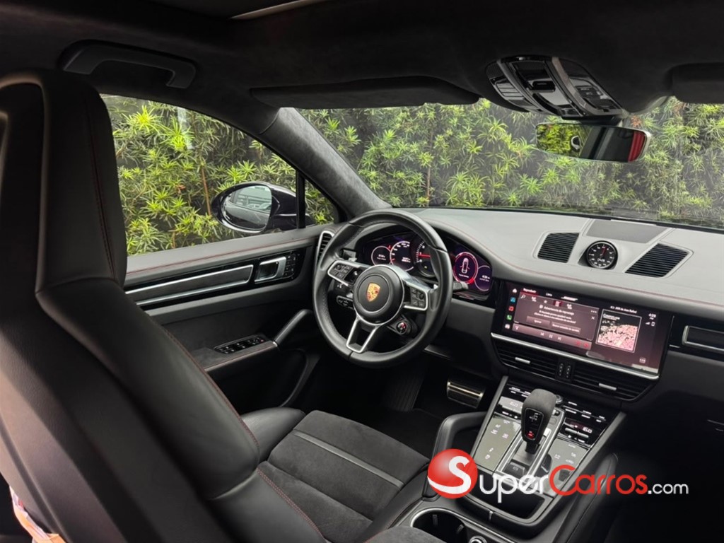2021 Porsche Cayenne Coupe GTS — foto 7 / 11
