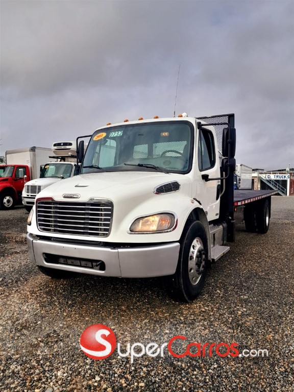 2011 Freightliner M2-106 — foto 2 / 8
