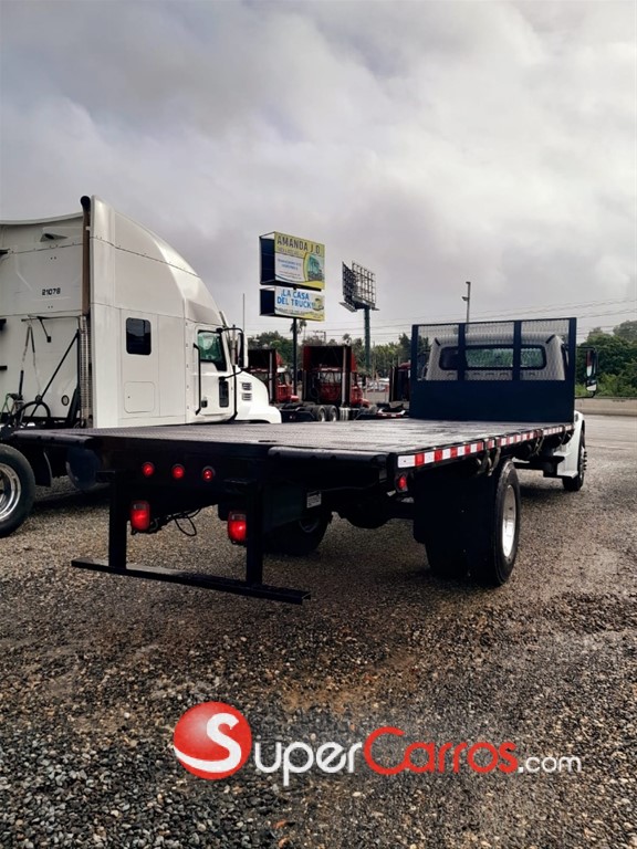 2011 Freightliner M2-106 — foto 3 / 8