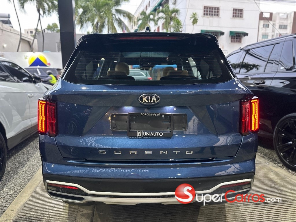 2021 Kia Sorento Luxury — foto 11 / 12
