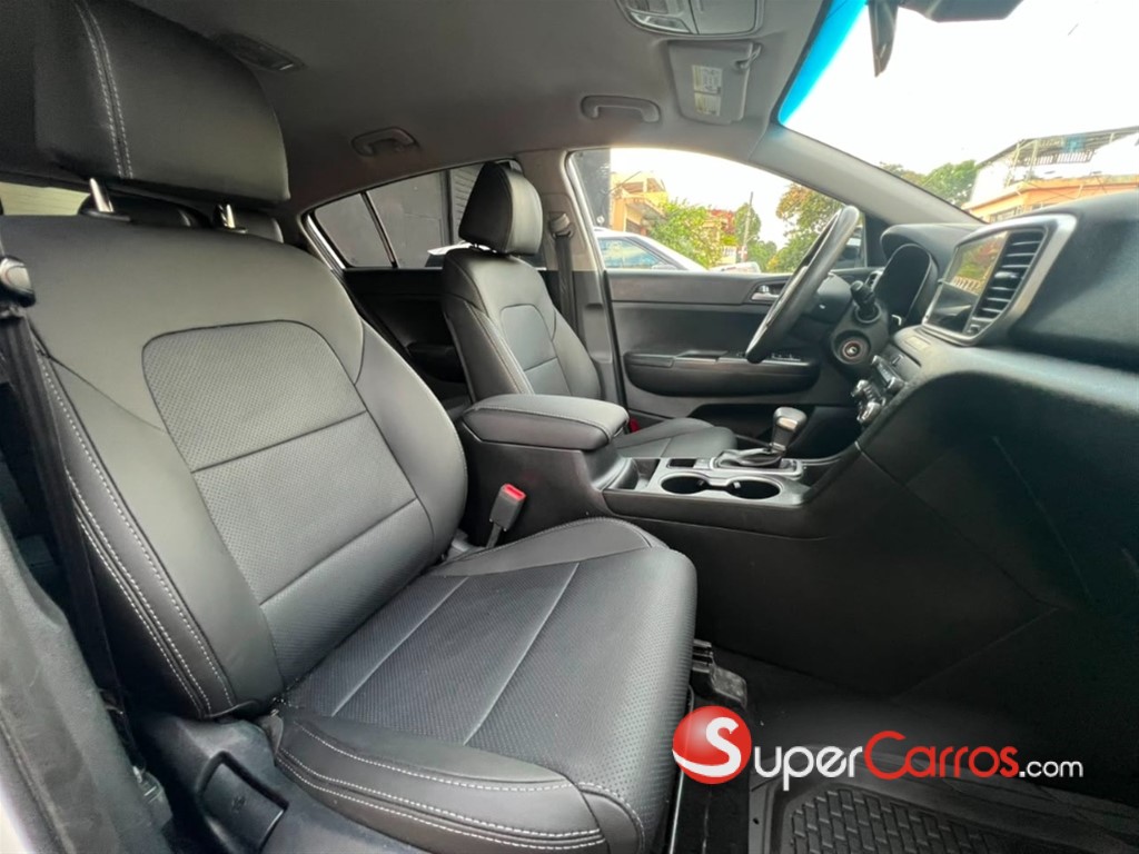 2022 Kia Sportage LX — foto 10 / 10