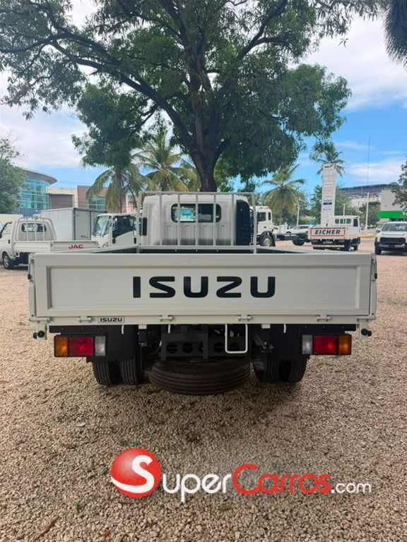 2027 Isuzu NPR 14 pies — foto 8 / 12