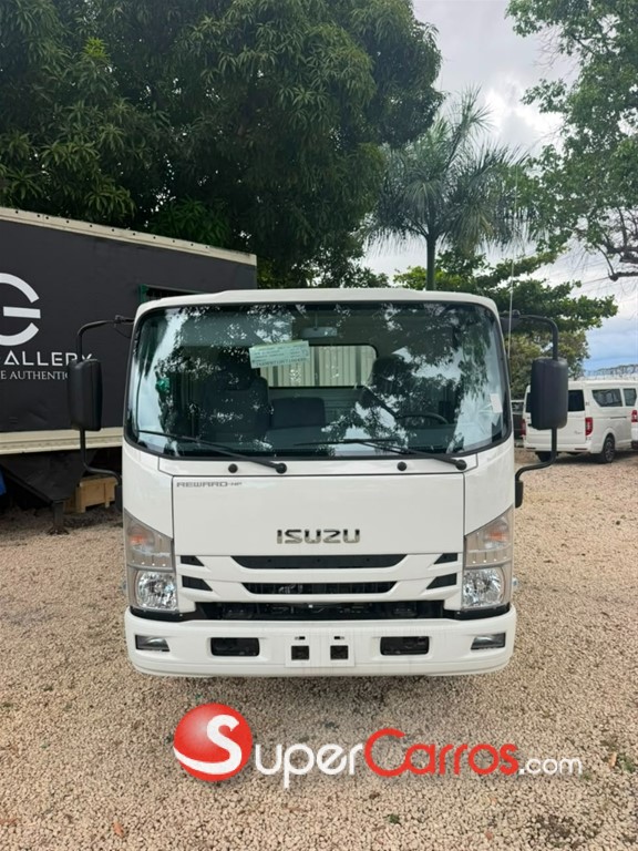 2027 Isuzu NPR 14 pies — foto 10 / 12