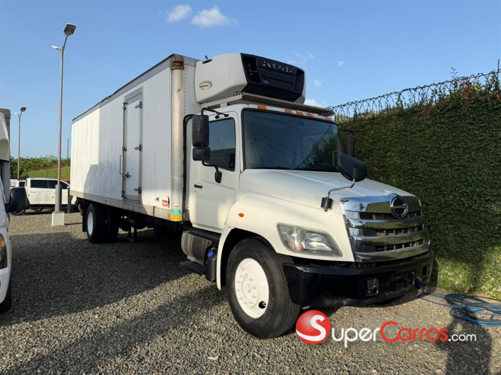 2014 Hino 338 — foto 2 / 11