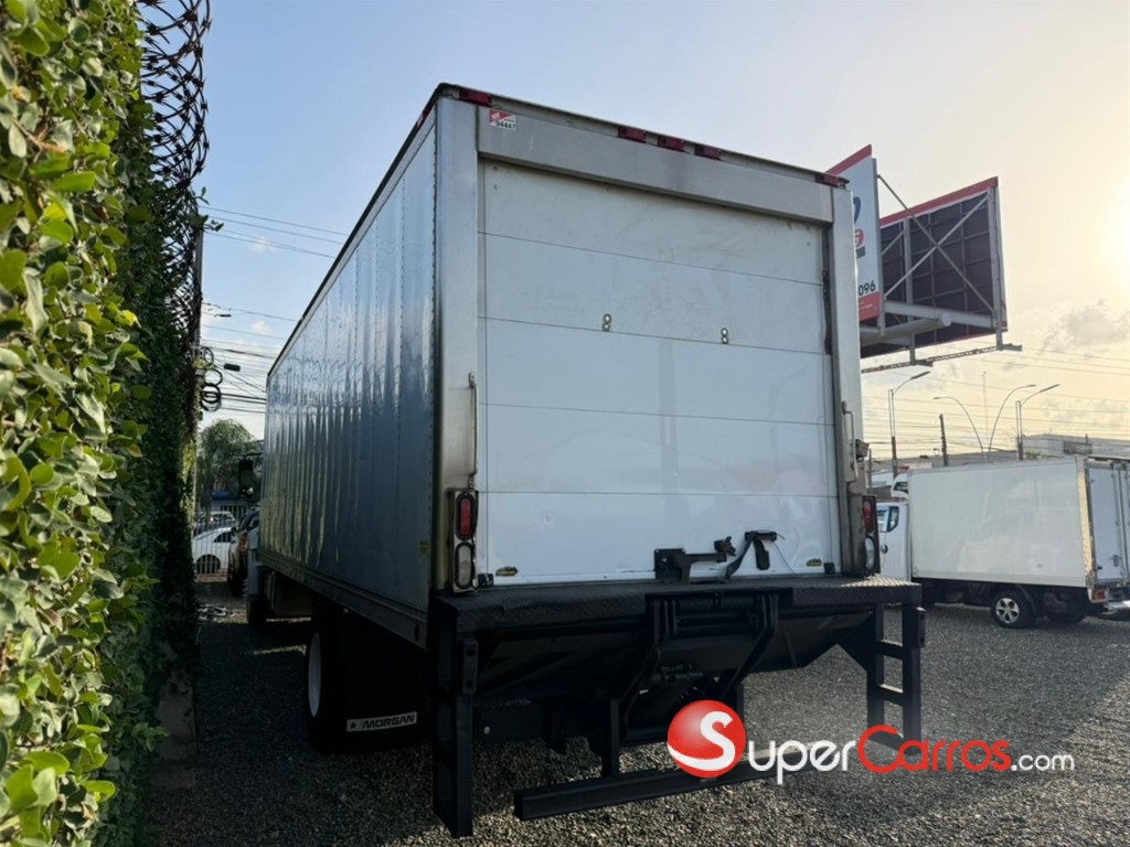 2014 Hino 338 — foto 5 / 11