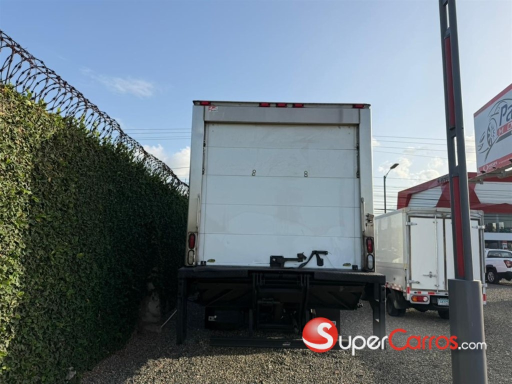 2014 Hino 338 — foto 6 / 11