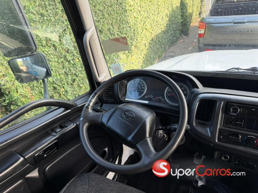 2014 Hino 338 — foto 8 / 11