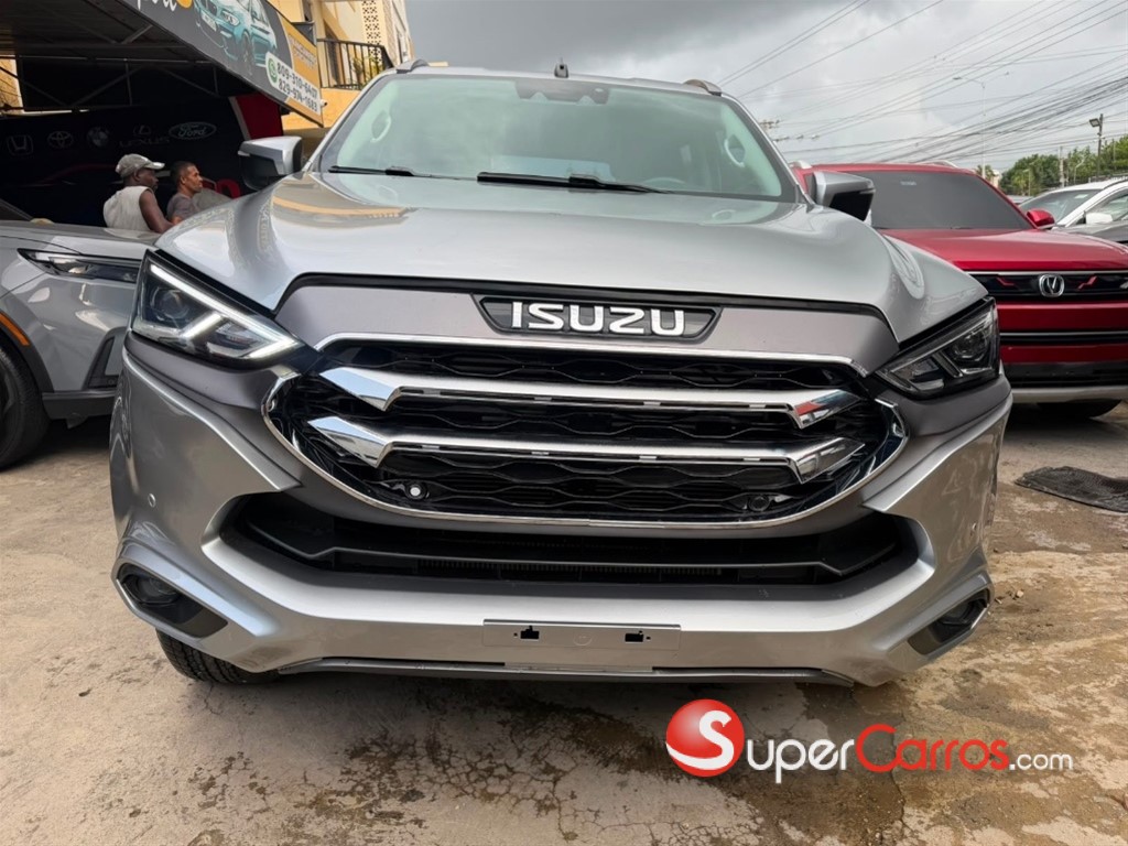 2024 Isuzu Mux — foto 3 / 12