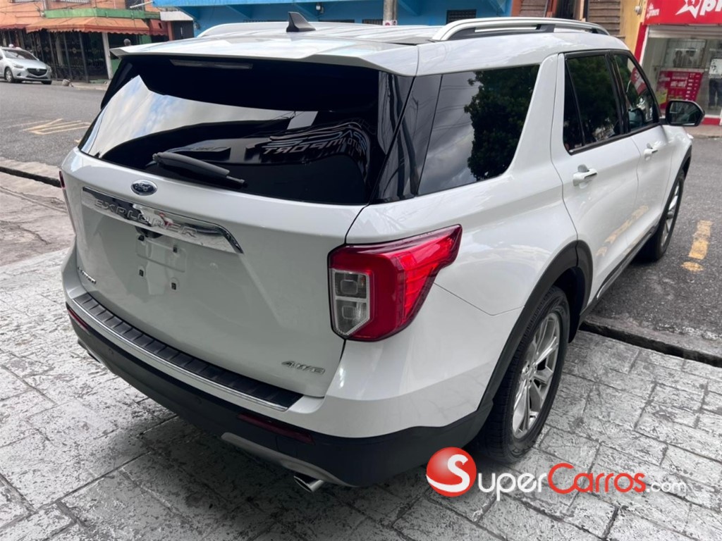 2021 Ford Explorer Limited — foto 4 / 10