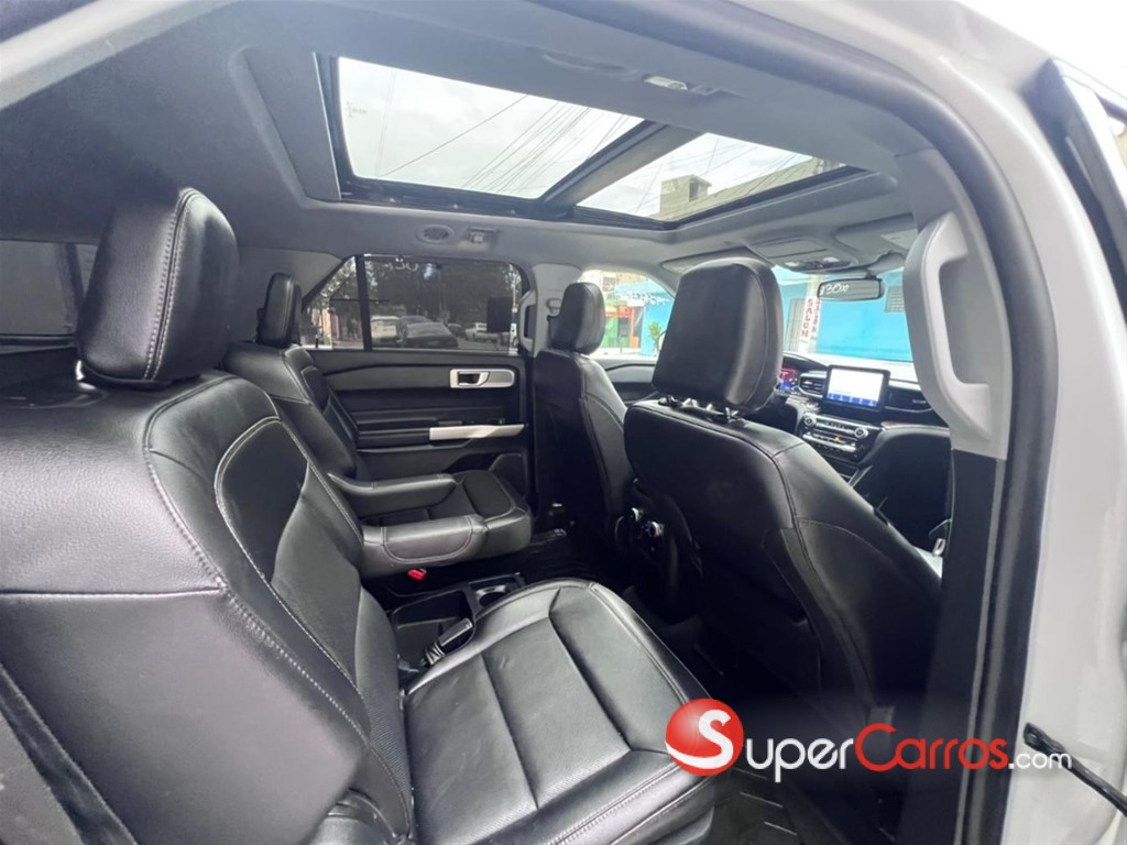 2021 Ford Explorer Limited — foto 10 / 10