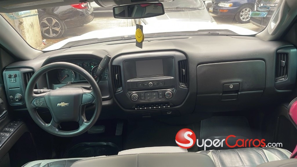 2017 Chevrolet Silverado — foto 3 / 12