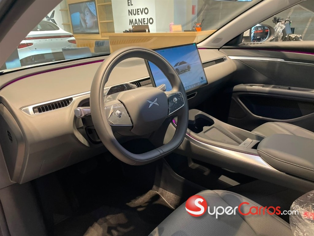2026 Xpeng Mona M03 — foto 6 / 8