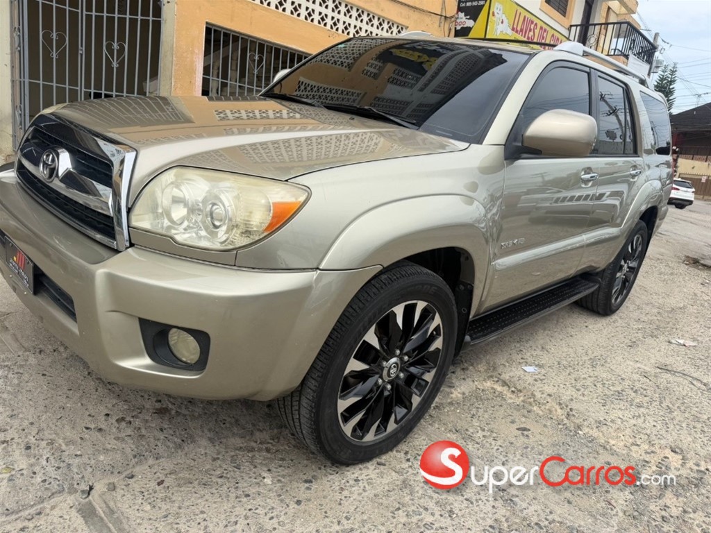 2005 Toyota 4 Runner — foto 11 / 12