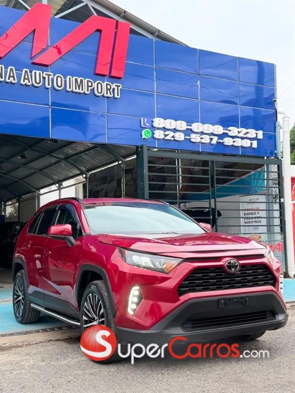 2020 Toyota RAV4 LE — foto 12 / 12