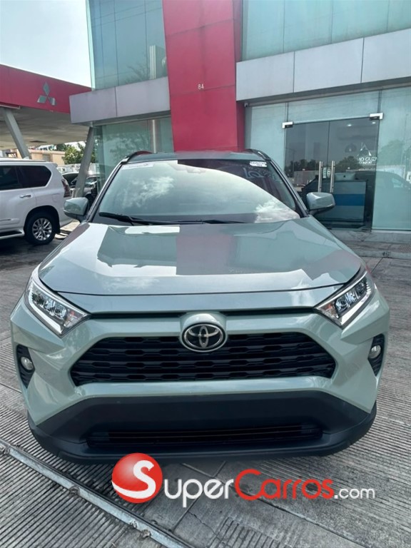2021 Toyota RAV4 XLE — foto 10 / 10
