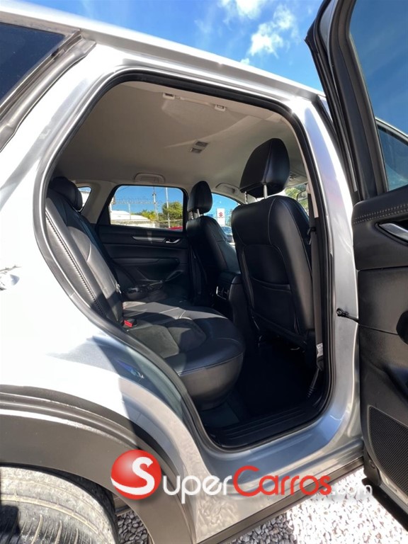 2021 Mazda CX-5 Touring — foto 6 / 12