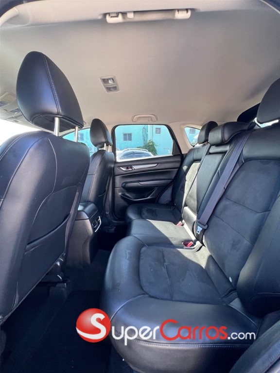 2021 Mazda CX-5 Touring — foto 10 / 12