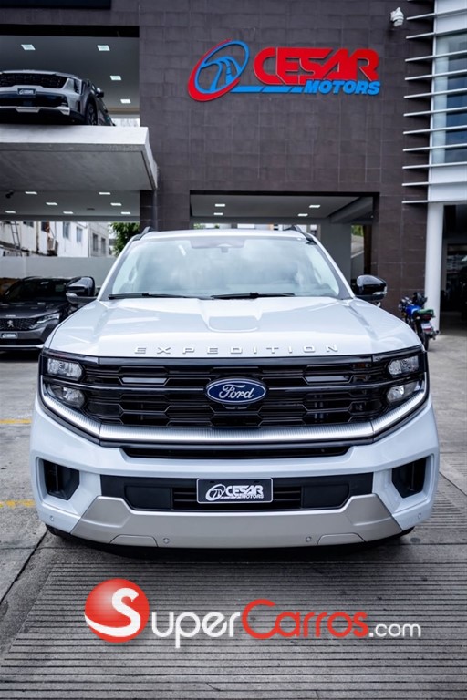 2026 Ford Expedition Platinum — foto 5 / 11