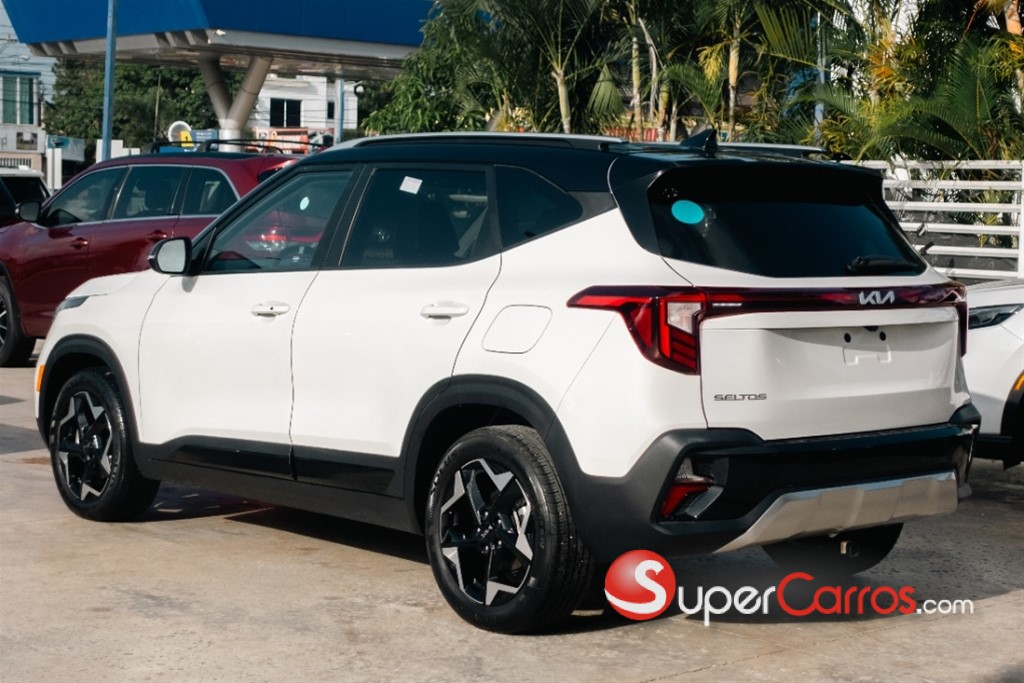 2025 Kia Seltos — foto 5 / 10
