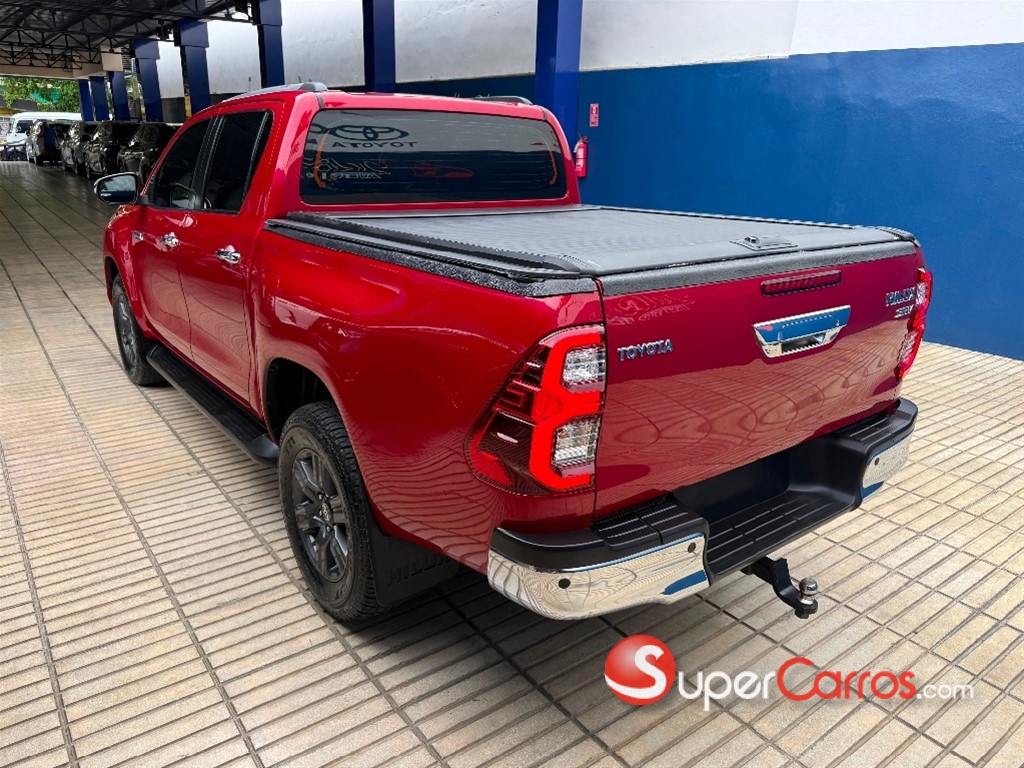 2023 Toyota Hilux Limited — foto 3 / 10