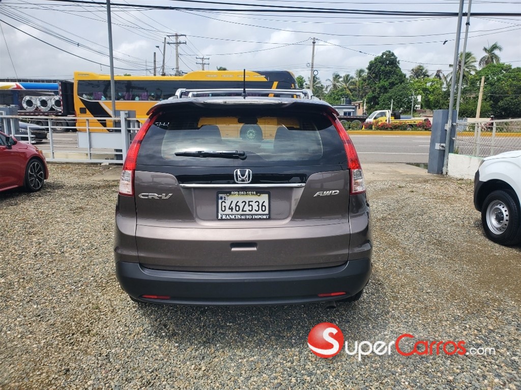 2013 Honda CR-V LX — foto 9 / 12