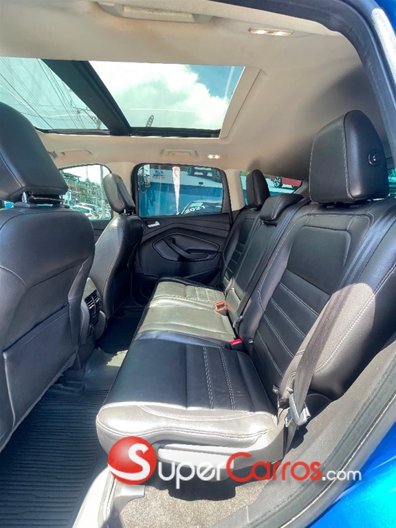 2019 Ford Escape Titanium Ecoboost — foto 10 / 12