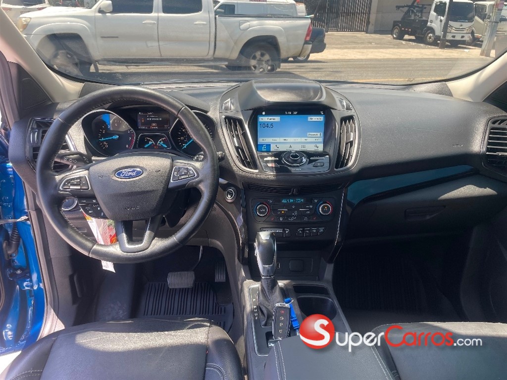 2019 Ford Escape Titanium Ecoboost — foto 11 / 12