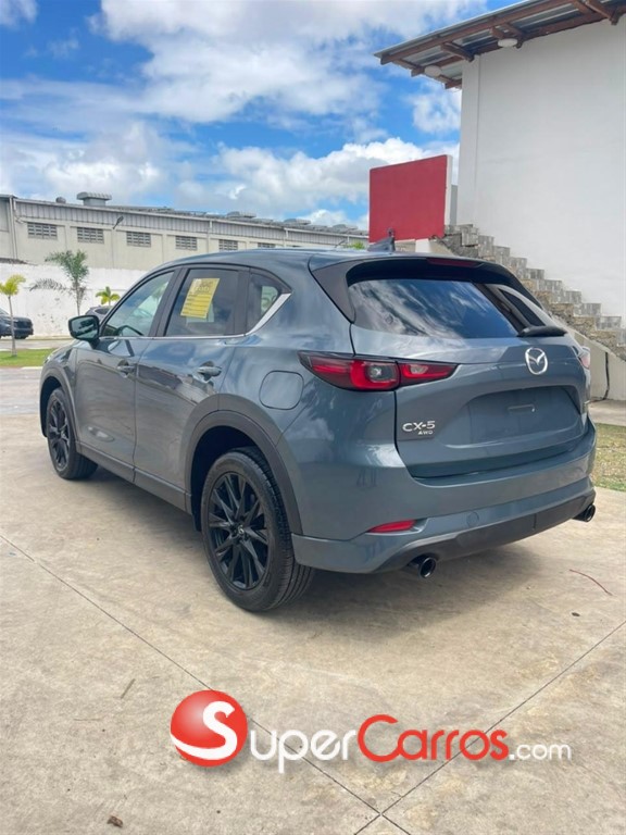 2022 Mazda CX-5 Carbon Edition — foto 5 / 12