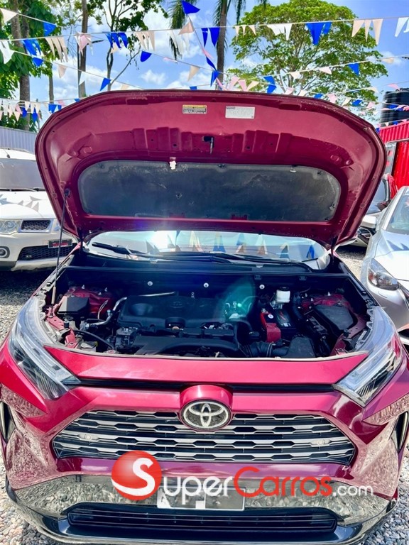 2022 Toyota RAV4 Limited — foto 4 / 8