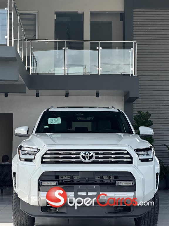 2026 Toyota 4 Runner Limited — foto 2 / 11