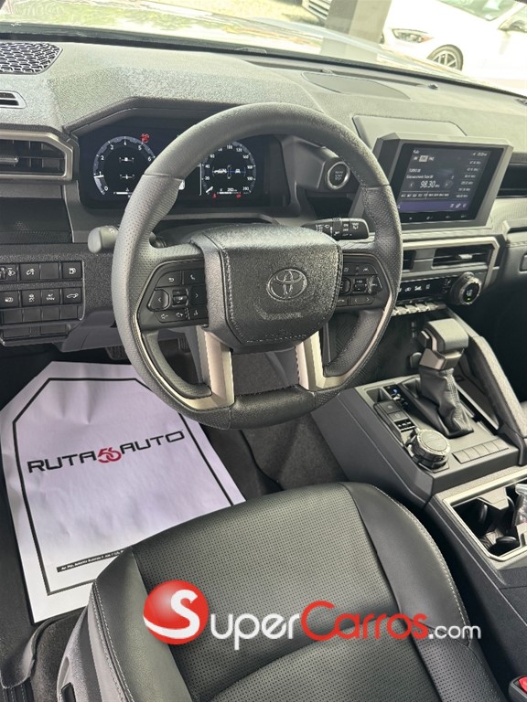 2026 Toyota 4 Runner Limited — foto 10 / 11