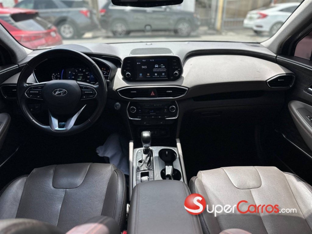 2019 Hyundai Santa Fe Limited — foto 10 / 12